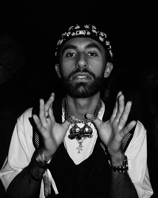 @6knows_